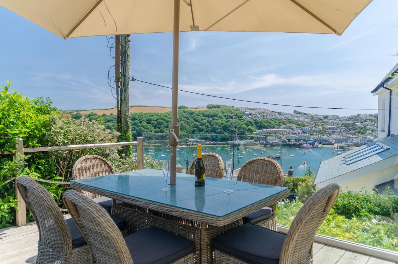 フォーウィ Luxury Victorian School With Views Of Harbourヴィラ エクステリア 写真